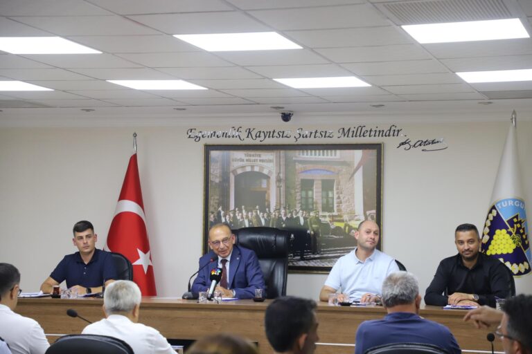 Turgutlu Belediyesi Meclisi 14 Maddeyi Görüşecek Turgutlu Belediyesi Meclisi 14 Maddeyi Görüşecek