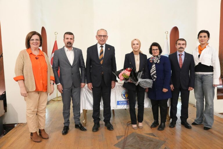 Turgutlu Belediyesinden 25 Kasım’a Özel Anlamlı Etkinlik