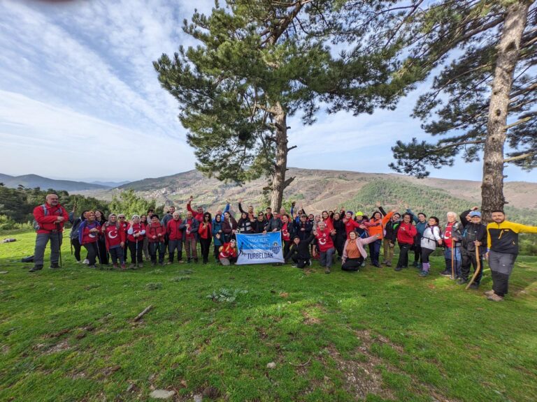 TURBELDAK Ekibi Kuşlar-Ovacık Parkurunda Yürüdü