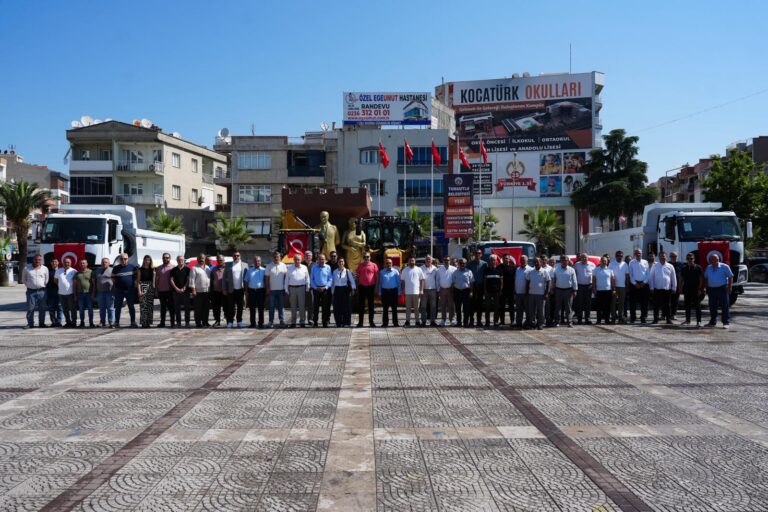 Turgutlu Belediyesinin 13 Aylık Mücadelesi Sonuç Verdi: Araç Filosu Güçlendi
