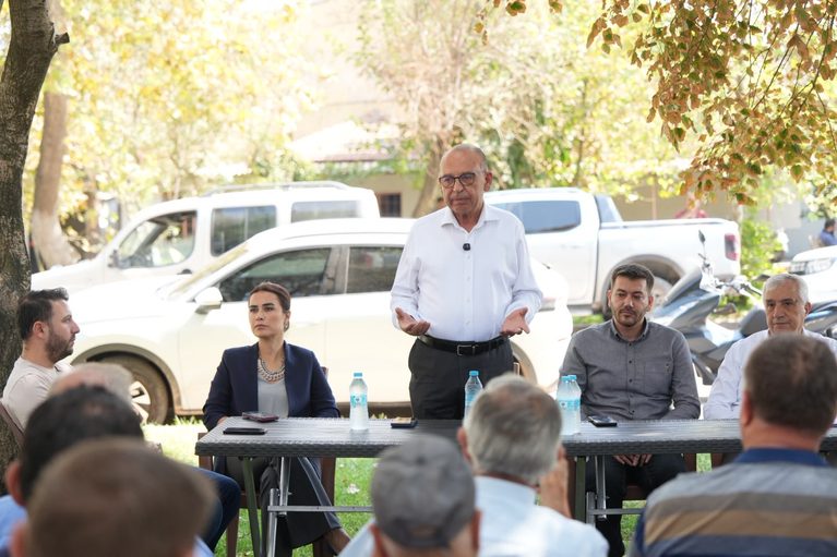 Turgutlu Belediyesi Koşukırı Mevki’nde Yol Yenileme Çalışmaları İçin Hazırlıklarını Başlattı